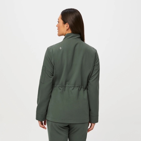 FIGS Page Scrub Jacket in Moss Size L - Picture 2 of 15